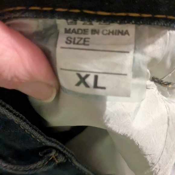 NWT Hello Kitty Jeans XL - Picture 4 of 5